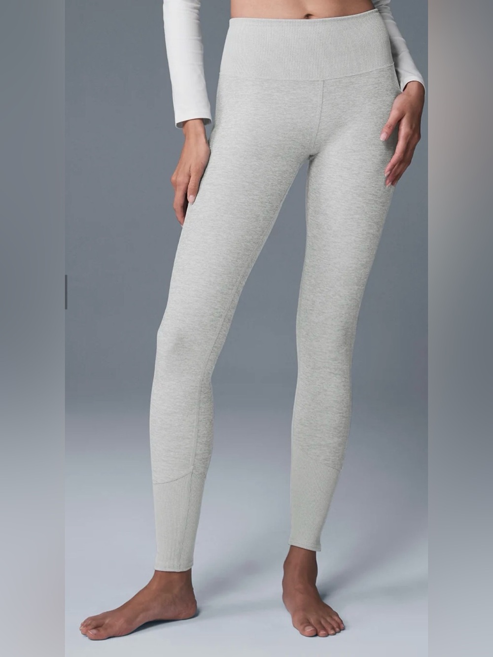 Alo Yoga High-Waist Alosoft Lounge Leggings Gray Size S